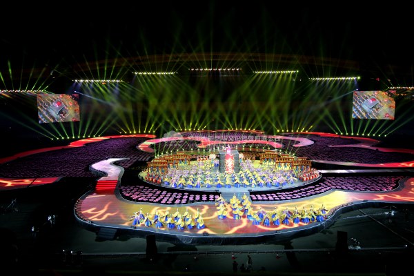 舞臺(tái)搭建舞美工程要用到哪些設(shè)備？,